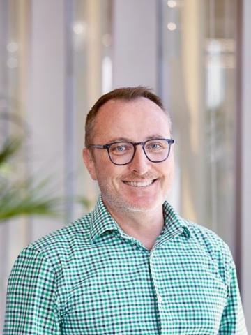 Portrait of Dr Ash Bunce